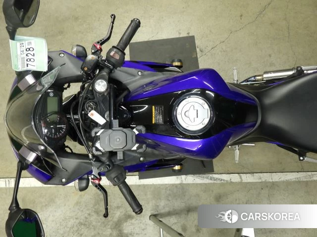 Проданный Yamaha YZF-R3 id 4182985 из Японии