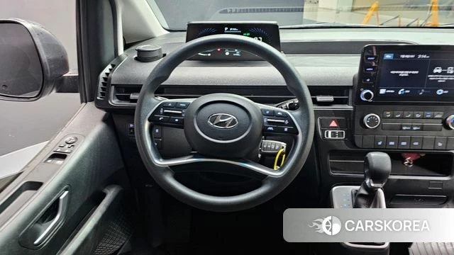 Hyundai Staria 2022 Серебристо-серый из Кореи, фото 3