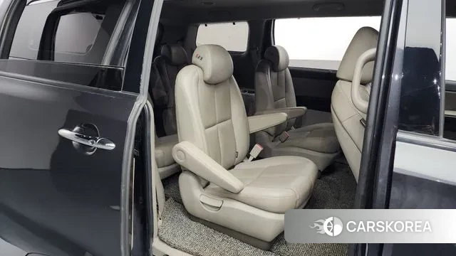 Kia The New Carnival 2019 Серый из Кореи, фото 3