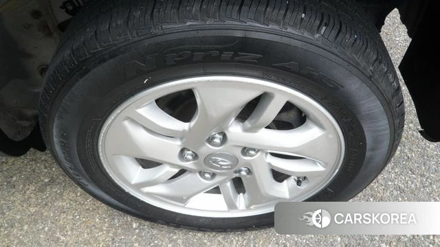 Hyundai Venue 2019 Цвет тростника из Кореи, фото 3
