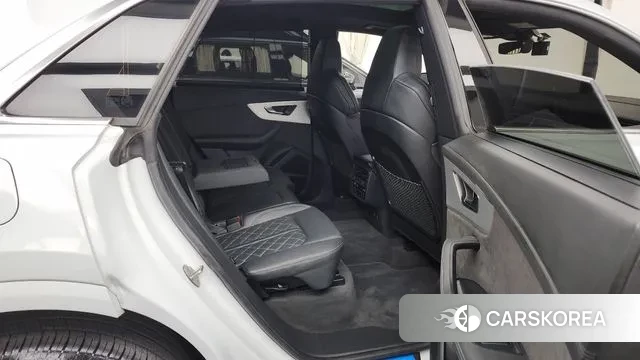 Audi Q8 (4M) 2021 Белый из Кореи, фото 3