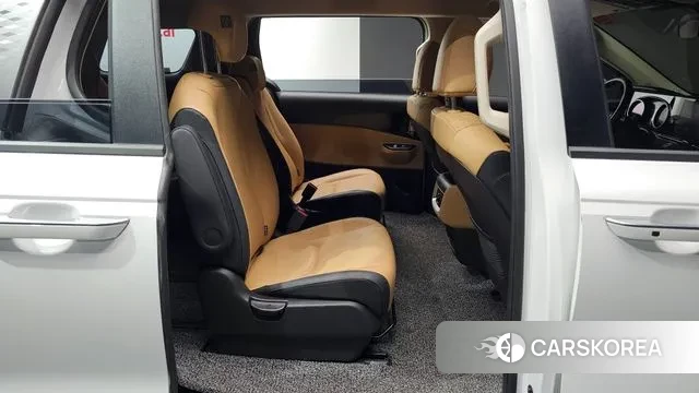 Kia Carnival 4th generation 2022 Белый из Кореи, фото 3