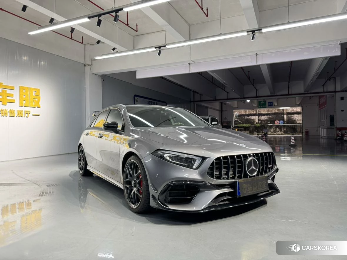 Mercedes-Benz Class A AMG (imported) 2021 Серебристо-серый из Китая, фото 3