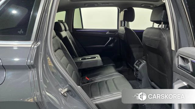 Volkswagen Tiguan second Generation 2021 Серый из Кореи, фото 3