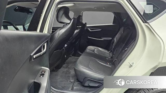 Kia EV6 2022 Жемчужный цвет из Кореи, фото 3