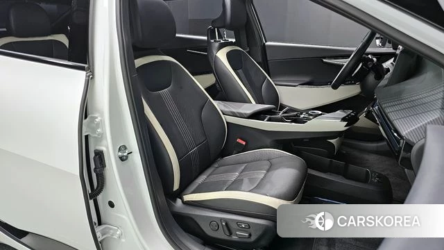 Kia EV6 2023 Белый из Кореи, фото 3