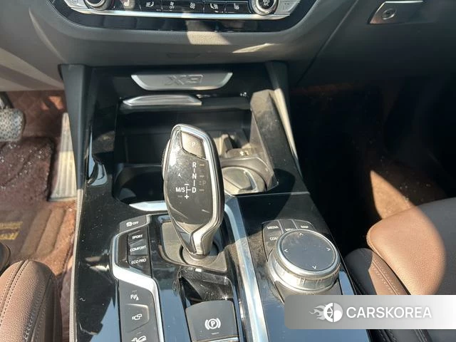BMW X3 2021 Черный из Китая, фото 3