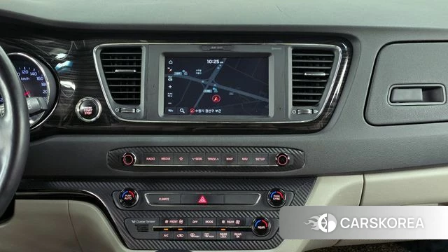 Kia The New Carnival 2019 Белый из Кореи, фото 3
