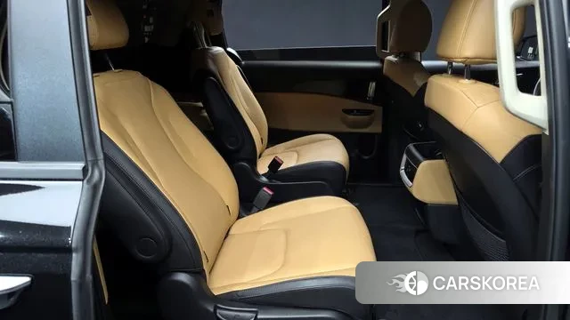 Kia Carnival 4th generation 2022 Черный из Кореи, фото 3