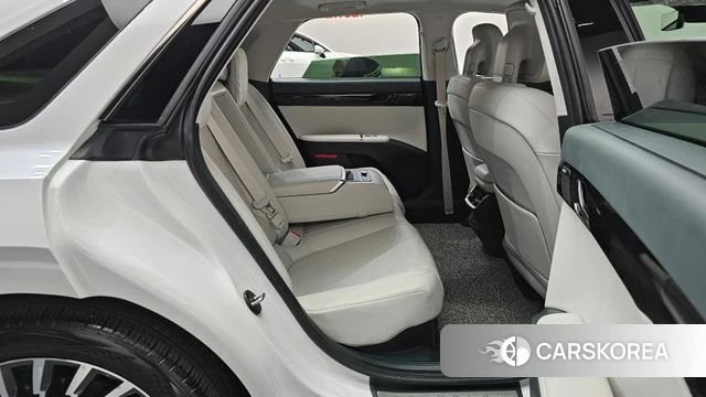 Hyundai Grandeur Hybrid (GN7) 2024 Белый из Кореи, фото 3