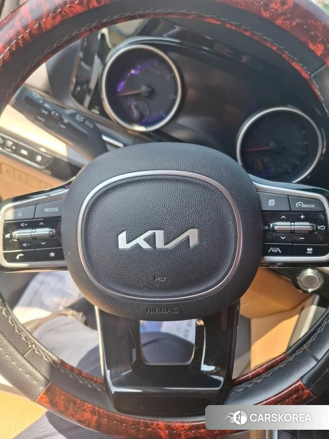 Kia Carnival 4th generation 2021 Черный из Кореи, фото 3