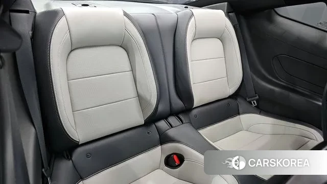 Ford Mustang 7th Generation 2024 Синий из Кореи, фото 3