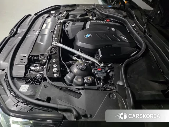 BMW 5 Series (G60) 2024 Серый из Кореи, фото 3