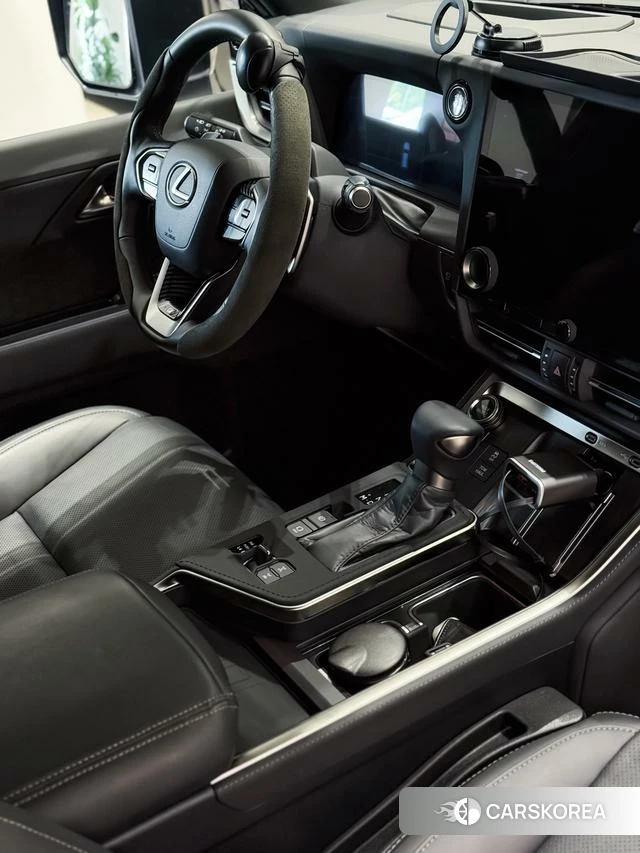 Lexus GX 2024 Белый из Китая, фото 3