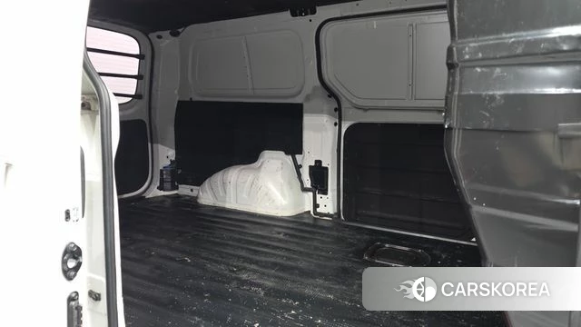 Hyundai The New Grand Starex 2021 Белый из Кореи, фото 3