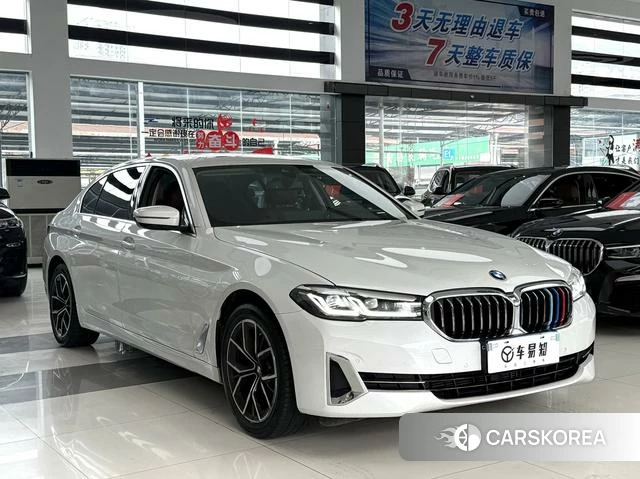 BMW 5 series 2022 Белый из Китая, фото 3
