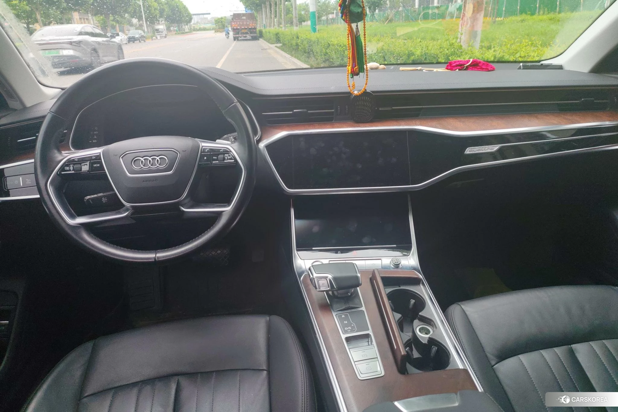 Audi A6 (import) 2020 Черный из Китая, фото 3