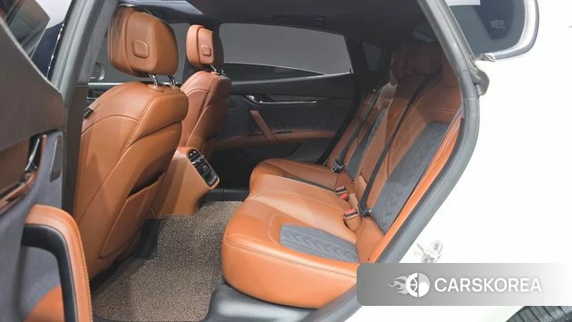 Maserati Quattroporte 2018 Белый из Кореи, фото 3