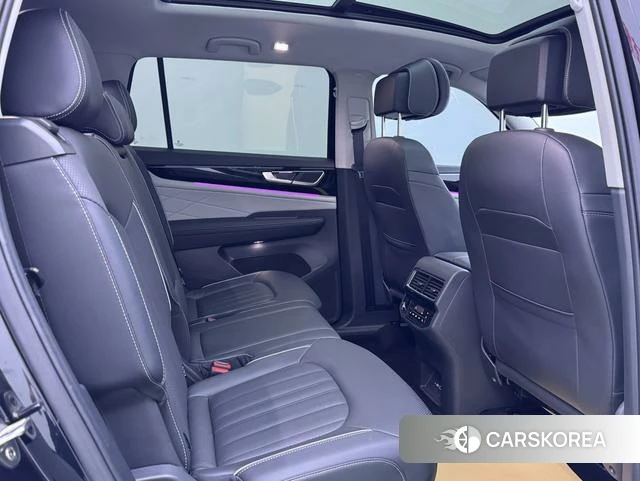Volkswagen Tourang 2022 Черный из Китая, фото 3