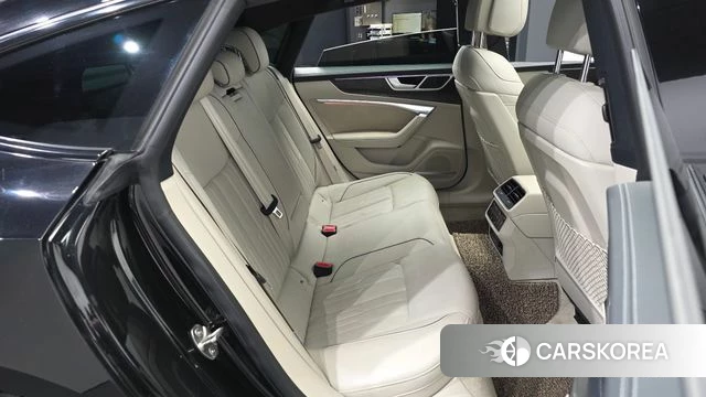 Audi A7 (4K) 2021 Черный из Кореи, фото 3