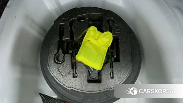 Kia K3 2022 Белый из Китая, фото 3