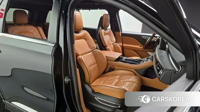 Lincoln Aviator 2nd generation 2020 Черный из Кореи, фото 3