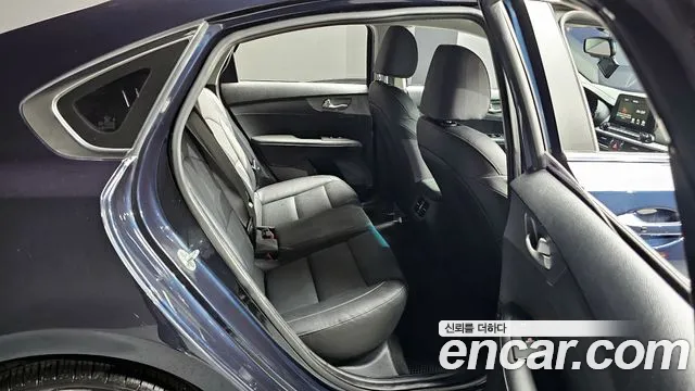 Kia Come New K3 id 2705993 из Кореи 3