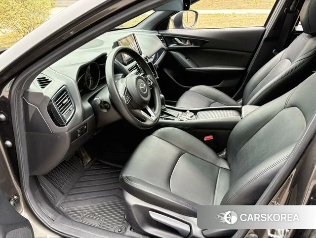 Mazda CX-4 2021 Коричневый из Китая, фото 3