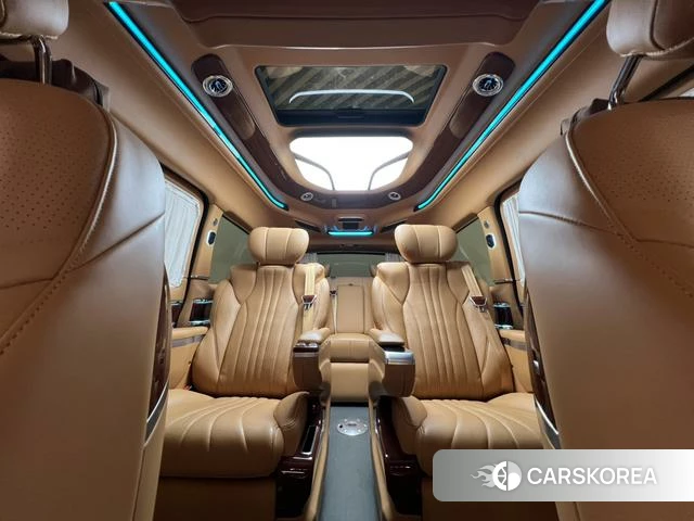 Mercedes-Benz V-class 2024 Черный из Китая, фото 3