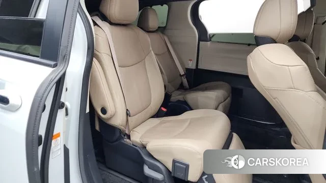 Toyota Sienna 4th Generation 2023 Белый из Кореи, фото 3