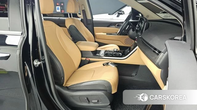 Kia Carnival 4th generation 2023 Черный из Кореи, фото 3
