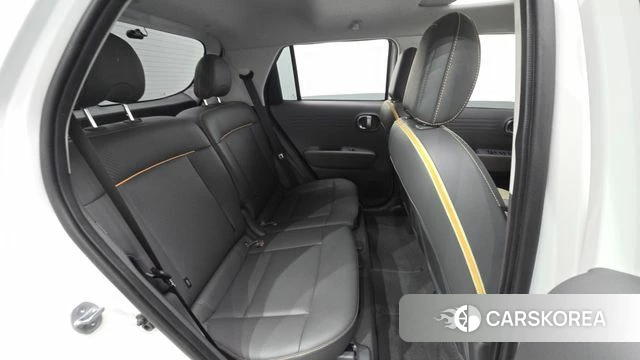 Hyundai Casper 2023 Белый из Кореи, фото 3