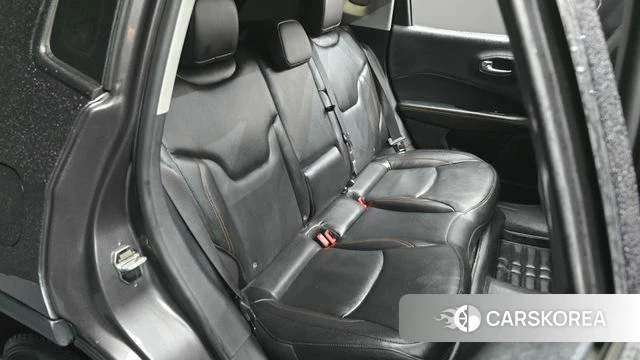 Jeep Compass 2nd Generation 2019 Серый из Кореи, фото 3