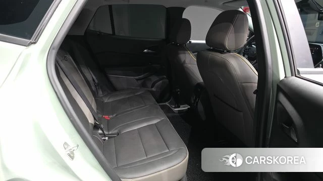 Chevrolet (GM Daewoo) Trax Crossover 2023 Синий нефрит из Кореи, фото 3