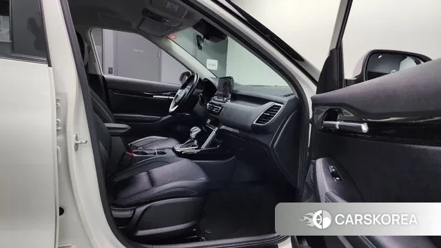 Kia Seltos 2022 Белый из Кореи, фото 3