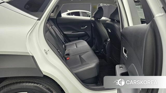 Hyundai Kona Hybrid (SX2) 2024 Белый из Кореи, фото 3