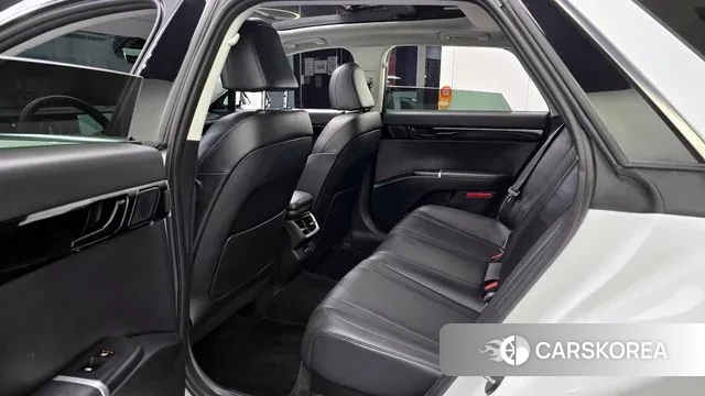 Hyundai Grandeur (GN7) 2023 Белый из Кореи, фото 3