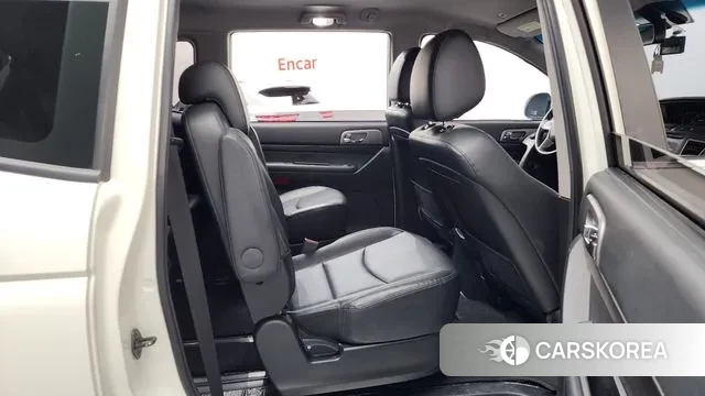 Ssangyong Korando Turismo 2018 Белый из Кореи, фото 3