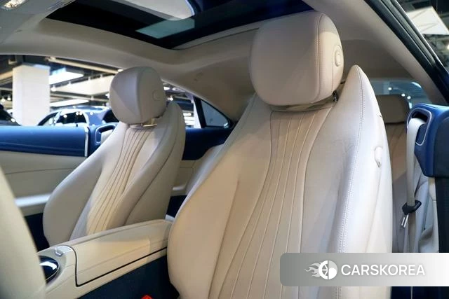 Mercedes-Benz E-class (imported) 2022 Синий из Китая, фото 3
