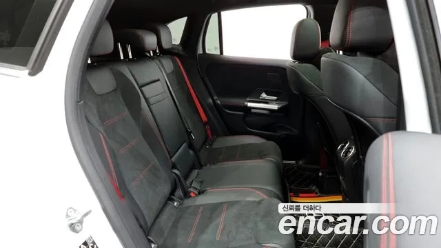 Mercedes-Benz GLA - Class H247 2022 Белый из Кореи, фото 3