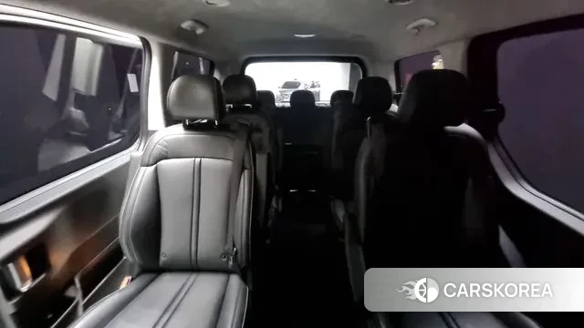 Hyundai Staria 2021 Белый из Кореи, фото 3