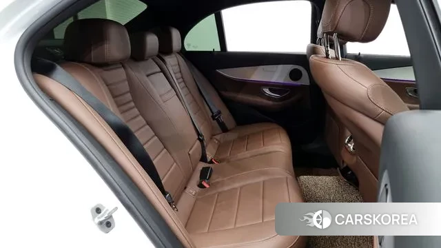 Mercedes-Benz E-Class W213 2020 Белый из Кореи, фото 3