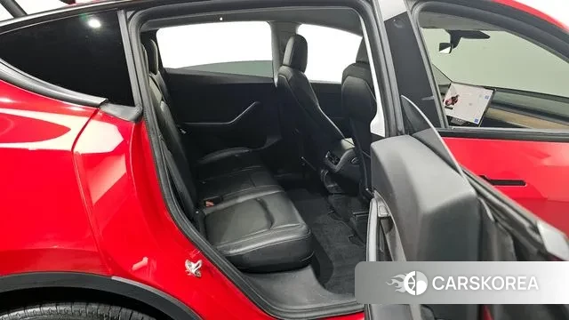 Tesla Model Y 2021 Красный из Кореи, фото 3