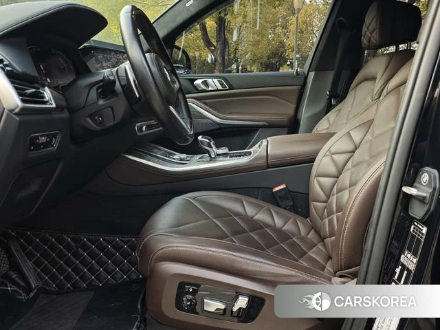 BMW X5 2022 Черный из Китая, фото 3