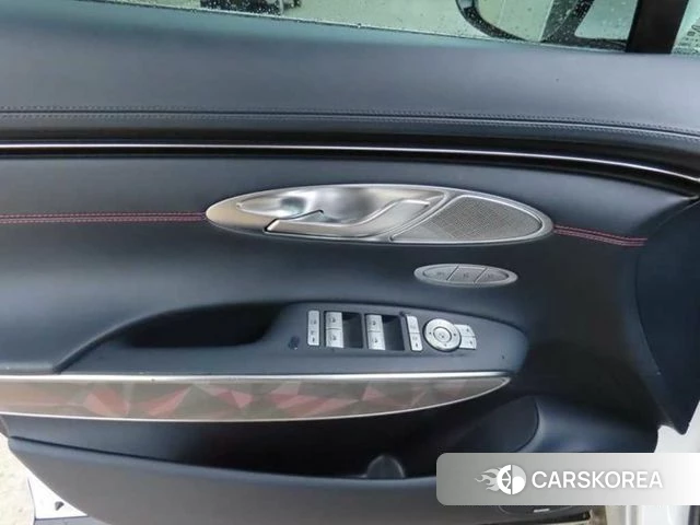 Genesis GV70 2021 Белый из Кореи, фото 3