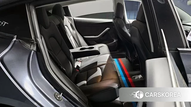Tesla Model 3 2021 Серый из Кореи, фото 3