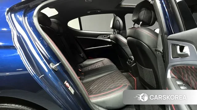 Genesis G70 2019 Синий из Кореи, фото 3