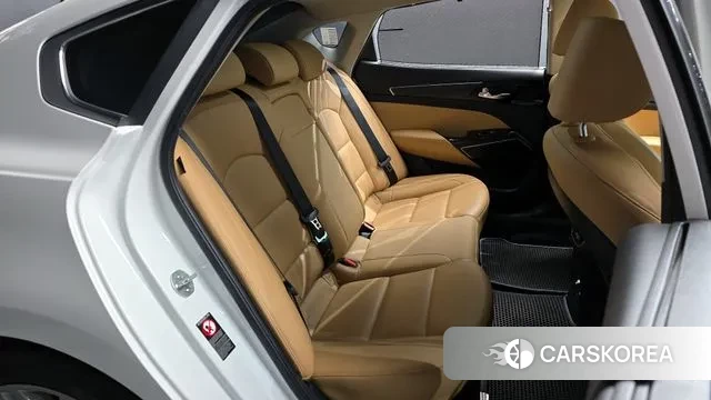 Kia K7 Premier 2019 Белый из Кореи, фото 3