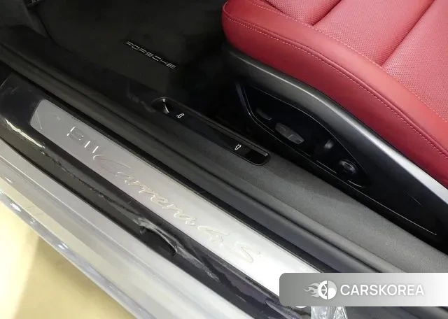 Porsche 911(992) 2023 Серый из Кореи, фото 3