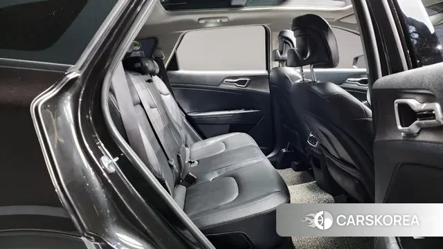 Kia Sportage 5th Generation Hybrid 2023 Черный из Кореи, фото 3